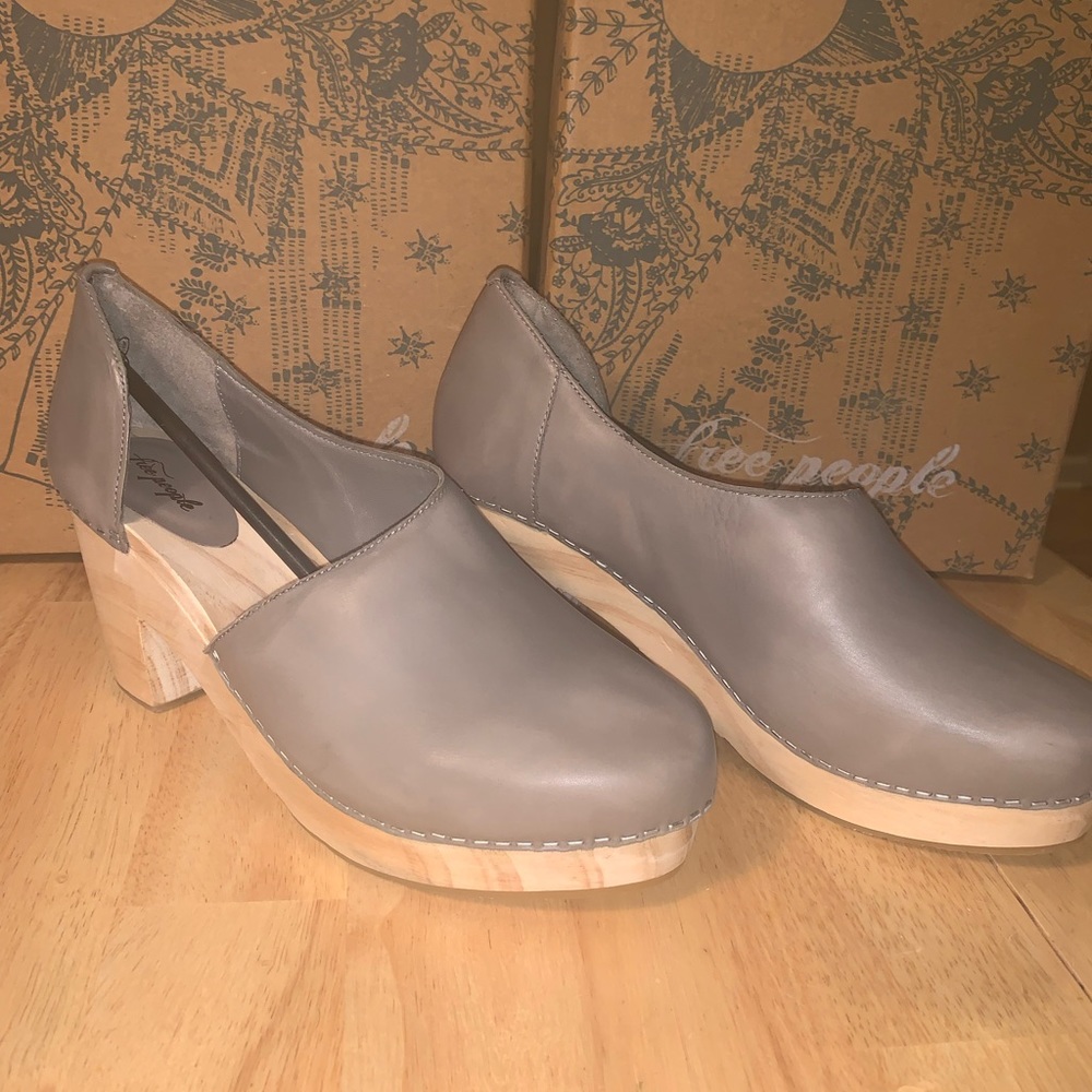 Free People Monroe Clog Gray